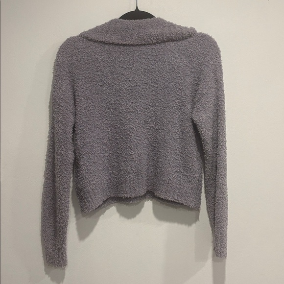 Hollister Lavender Fluffy Zip-Up Sweater Size XS - Picture 4 of 7